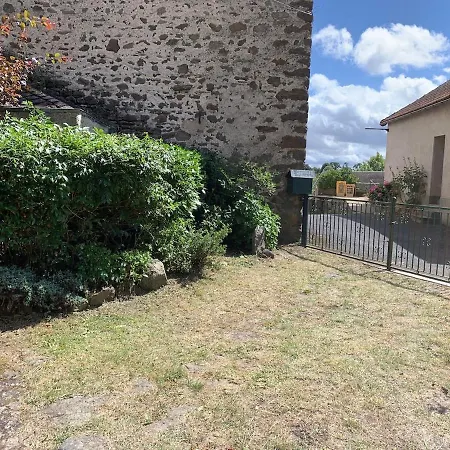 Au Bonheur De Malou Holiday home Coltines